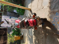 Red Bajaj Avenger 220 DTS-i