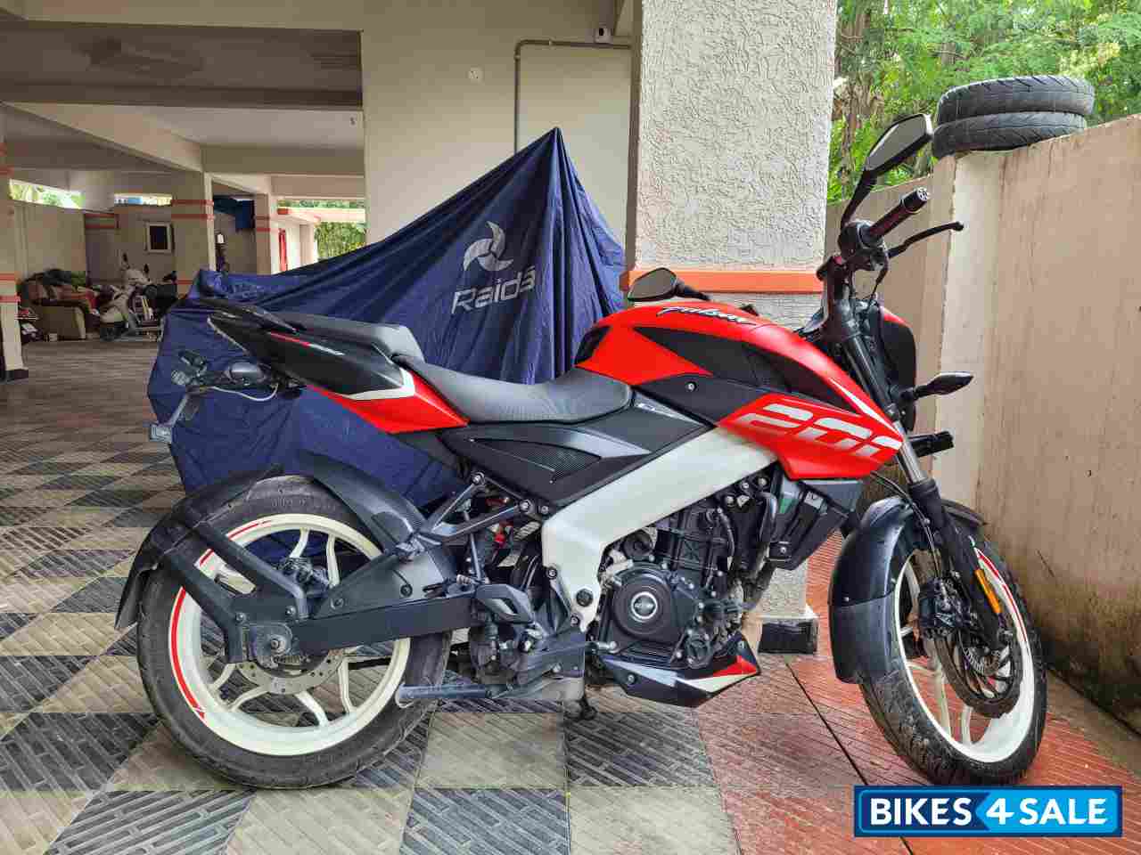 Bajaj Pulsar NS 200 BS6