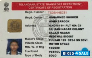 Black Bajaj Pulsar 125 Split Seat