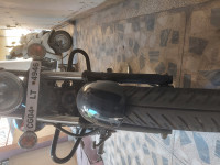 Black Bajaj Avenger Street 220