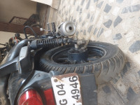 Black Bajaj Avenger Street 220