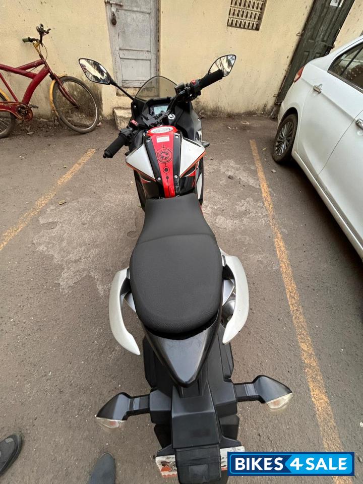 Black With A Hint Of Red And G Suzuki Gixxer SF Fi