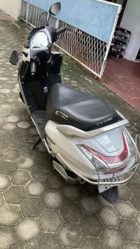 Pearl White Honda Activa 125 BS6