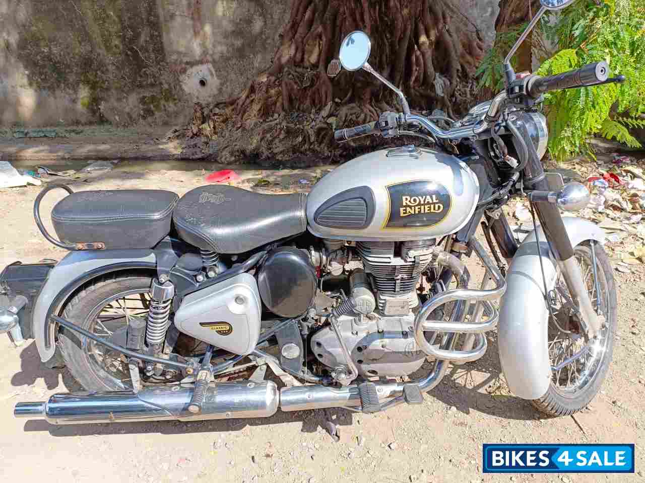 Ash Royal Enfield Classic 350 Ash Royal Enfield Classic 350