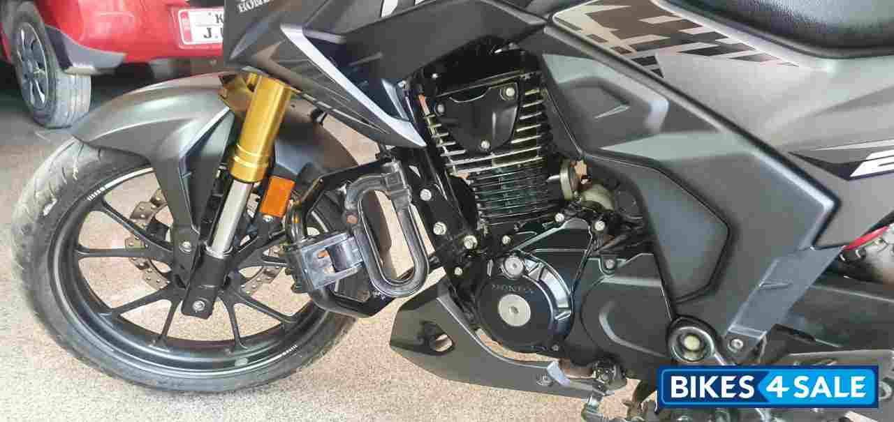 Matt Gray Honda Hornet 2.0