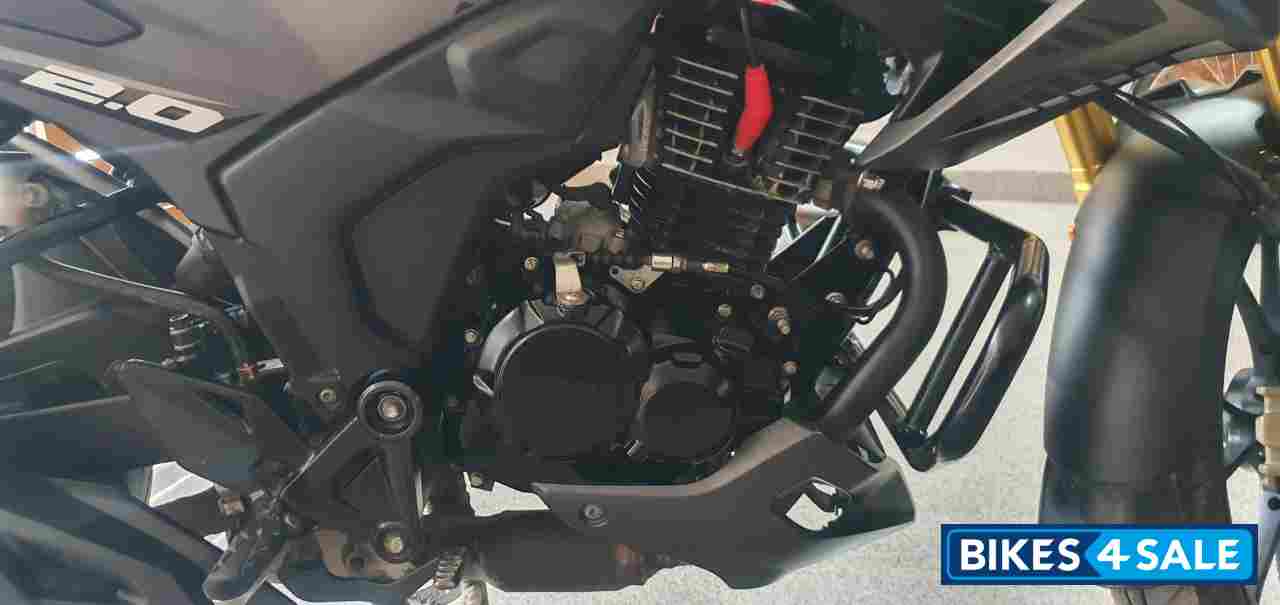 Matt Gray Honda Hornet 2.0