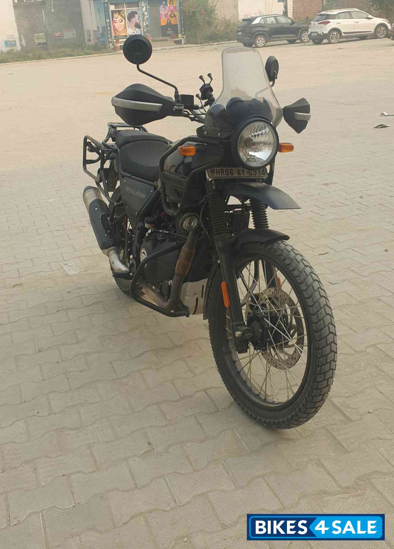 Granite Black Royal Enfield Himalayan 2021