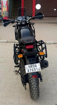 Granite Black Royal Enfield Himalayan 2021