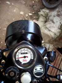 Royal Enfield Classic Stealth Black