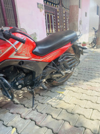 Honda CB Hornet 160R