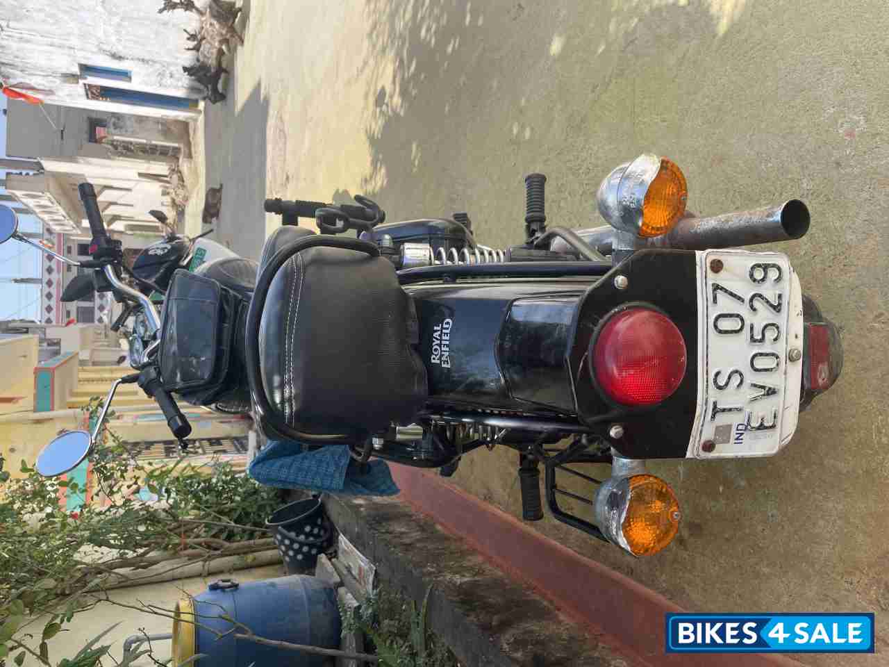 Royal Enfield Bullet 350