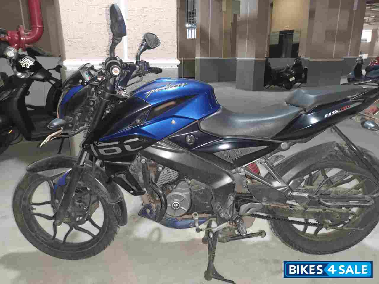 Bajaj Pulsar NS 160