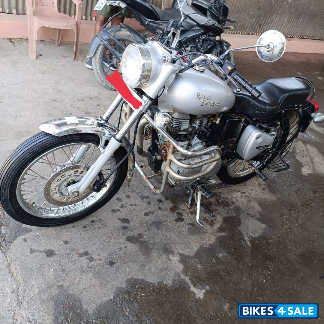 Silver Royal Enfield Bullet Electra