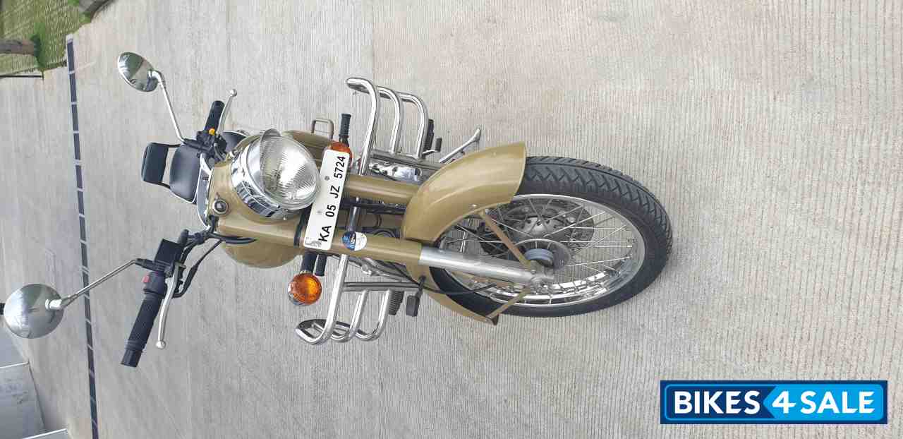 Royal Enfield Classic Desert Storm