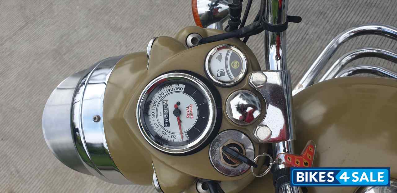 Royal Enfield Classic Desert Storm