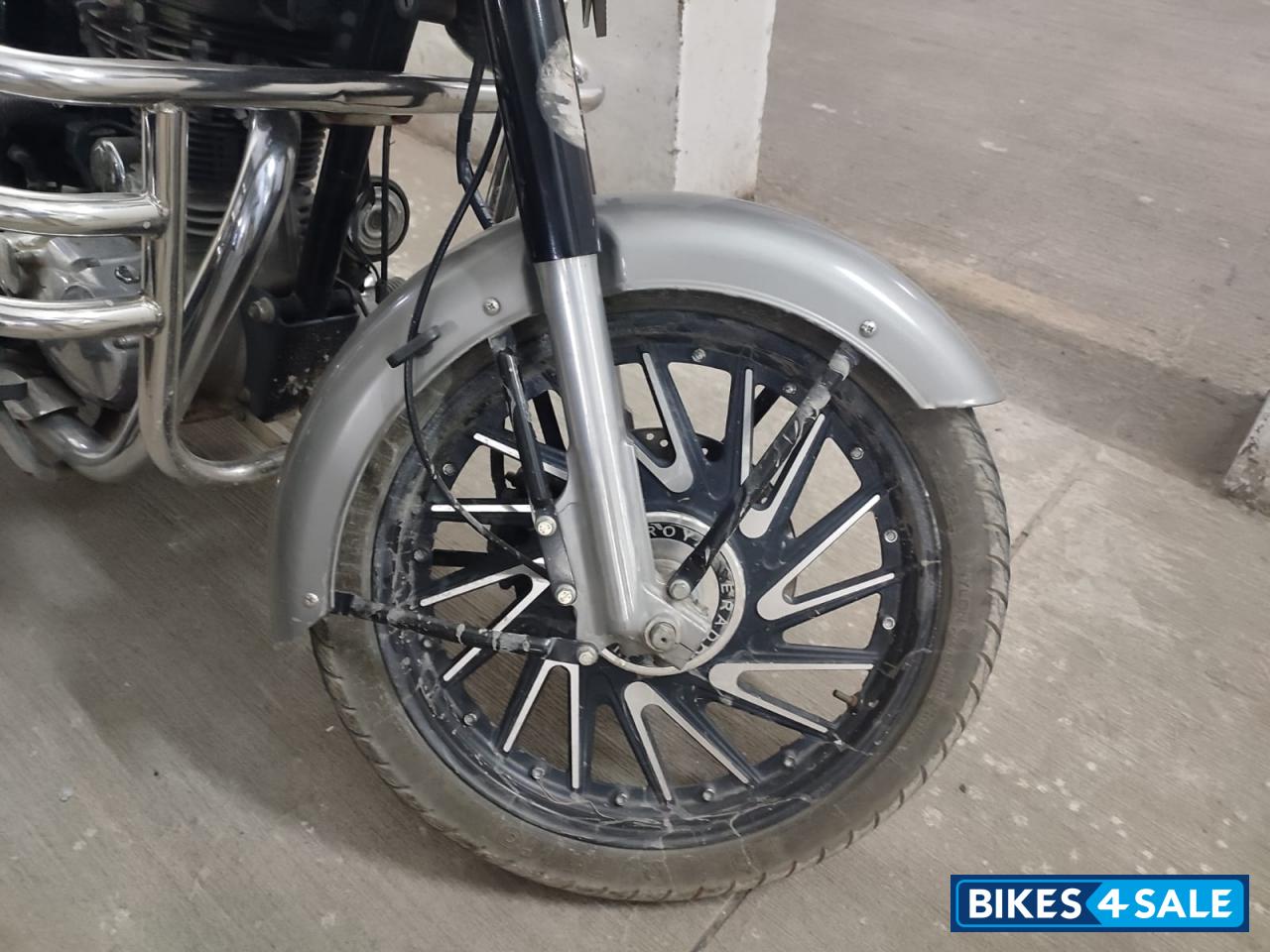 Gun Metal Grey Royal Enfield Classic Gunmetal Grey Gun Metal Grey Royal Enfield Classic Gunmetal Grey