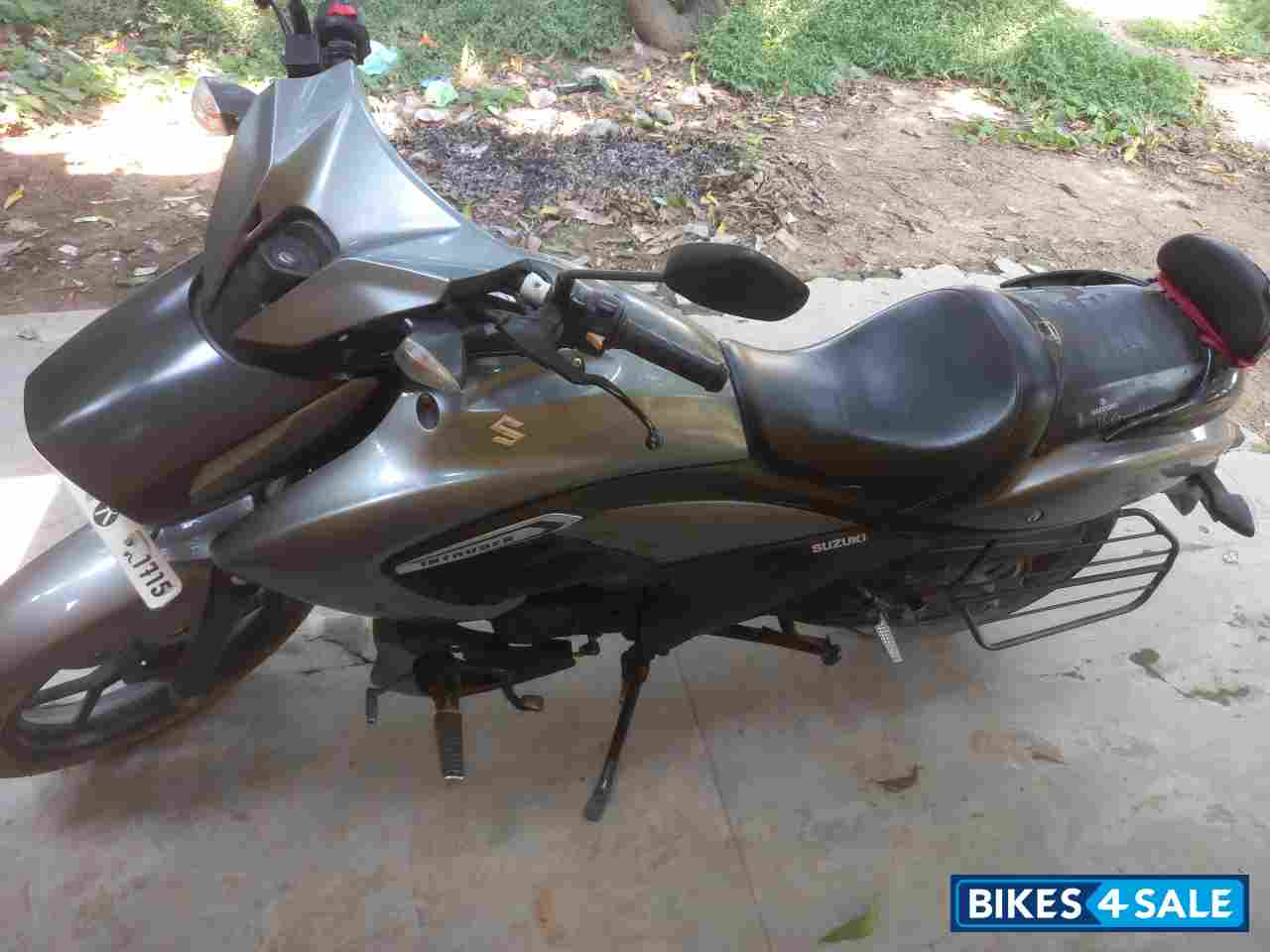 Suzuki Intruder 150