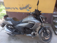 Suzuki Intruder 150