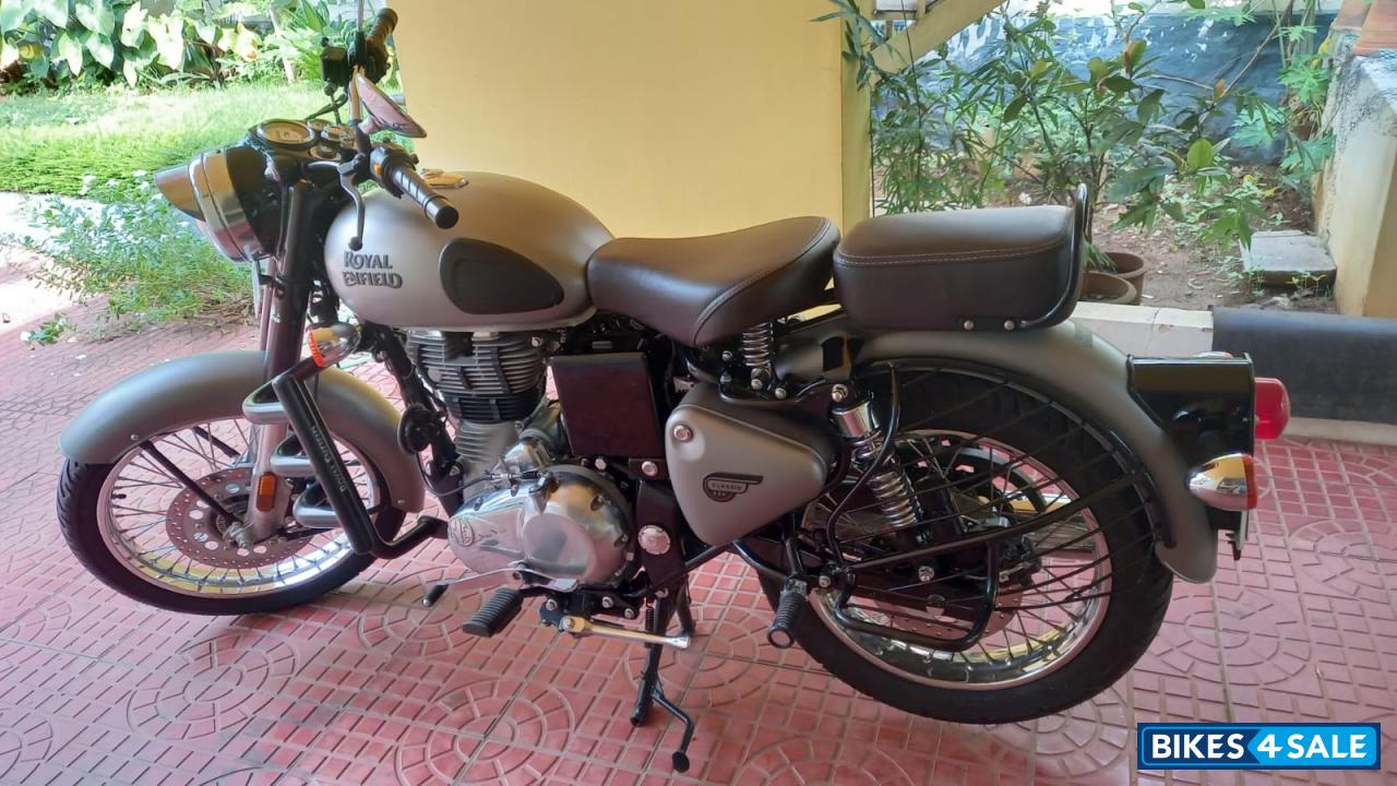 Royal Enfield Classic 350