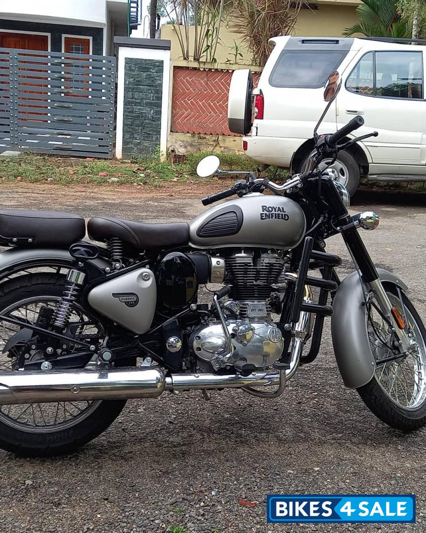 Royal Enfield Classic 350