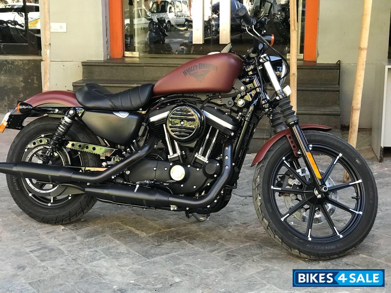 Harley Davidson Iron 883