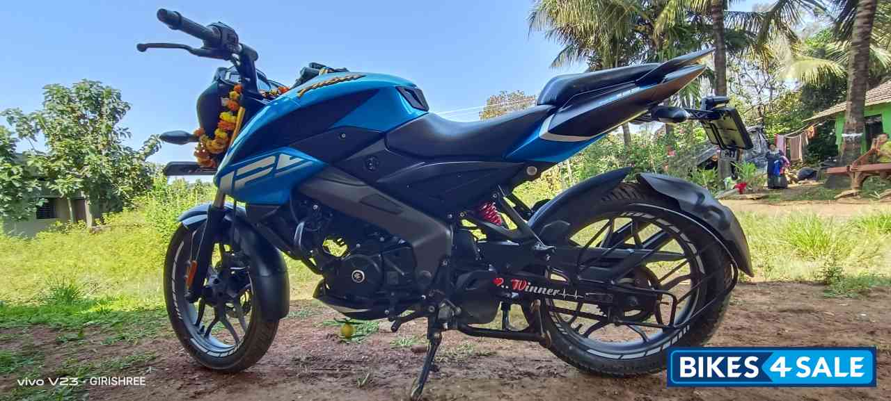 Bajaj Pulsar NS 125
