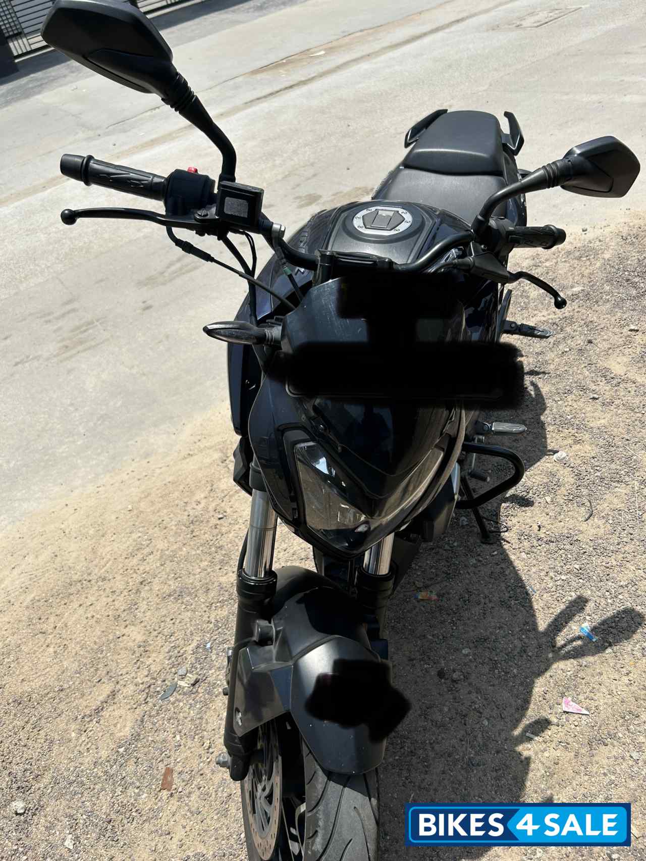 Dark Blue Bajaj Dominar 400