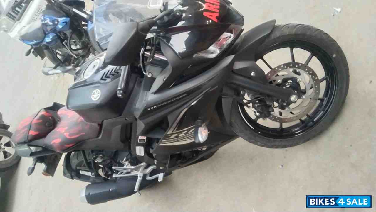 Dark Night Yamaha YZF R15 V3