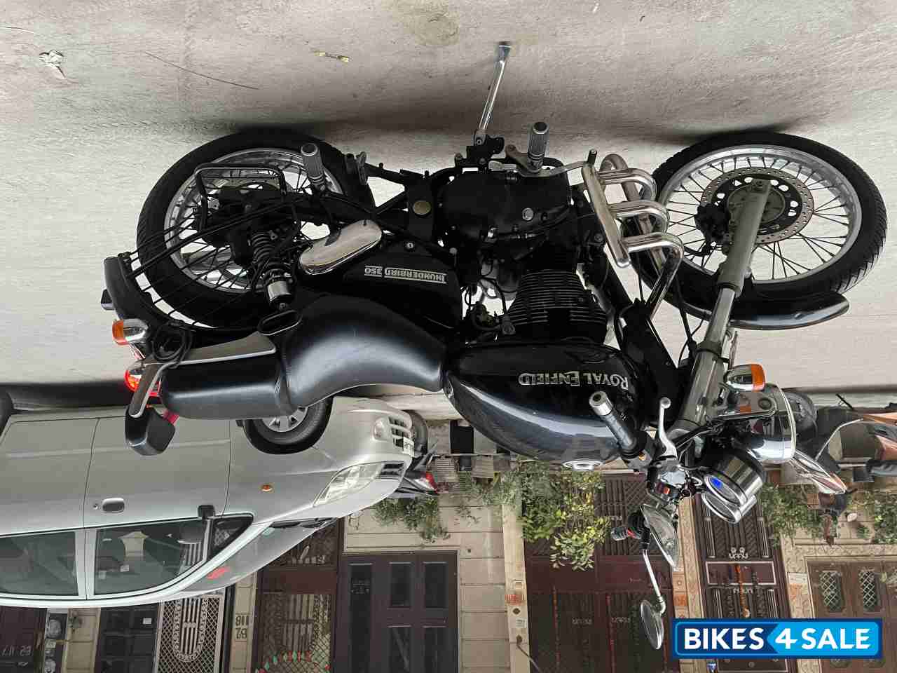 Royal Enfield Thunderbird 350