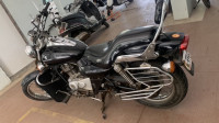 Bajaj Avenger 220 DTS-i