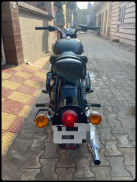 Royal Enfield Classic 350 2017 Model