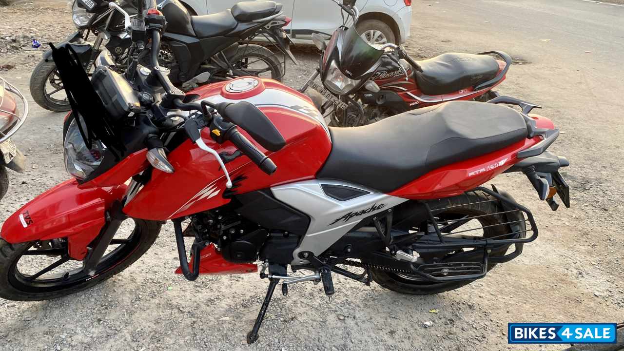 TVS Apache RTR 160 BS VI TVS Apache RTR 160 BS VI