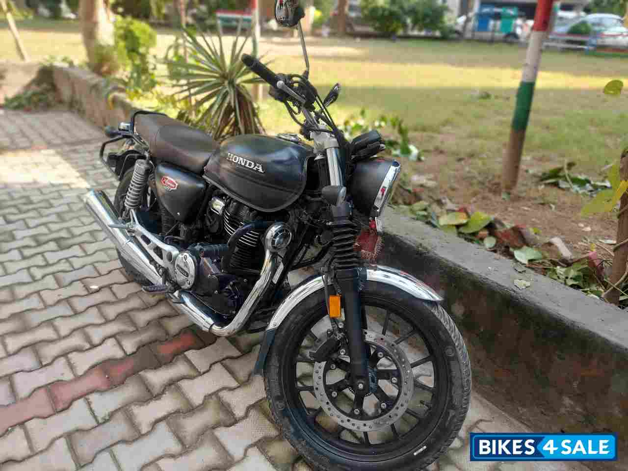 Honda Hness CB350 DLX Pro