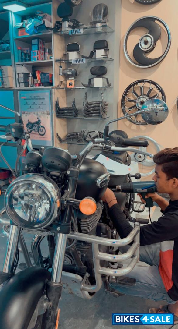 Royal Enfield Meteor 350 Stellar