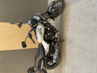 White Bajaj Avenger Street 220
