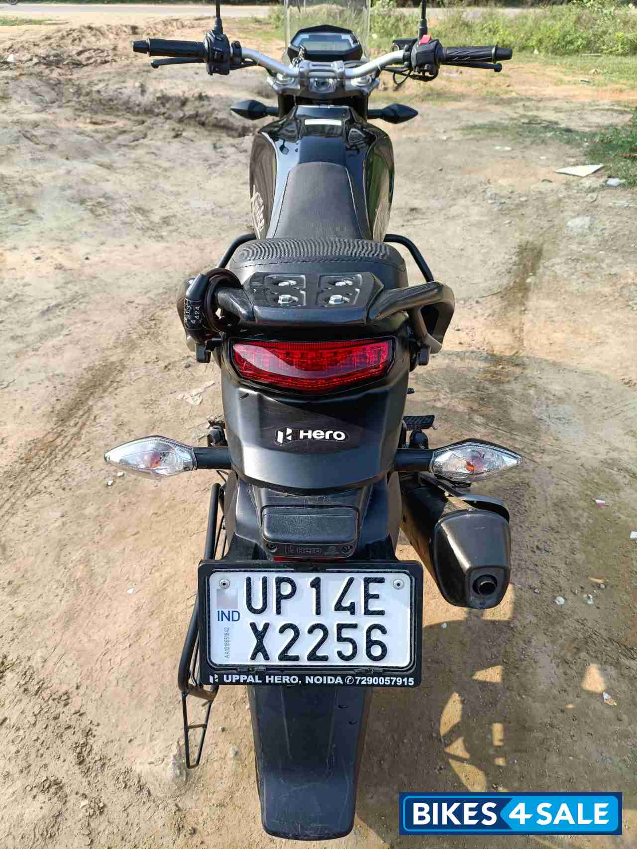 Black Hero XPulse 200T