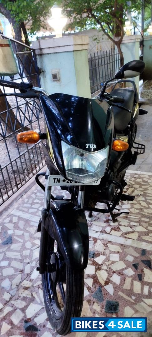 Black & Green TVS Star City