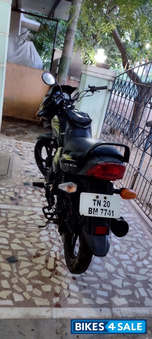 Black & Green TVS Star City