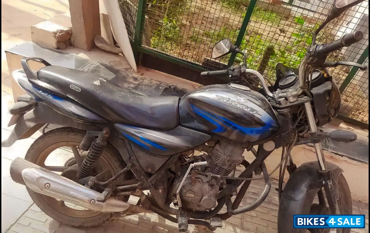 Bajaj Discover DTSi 125