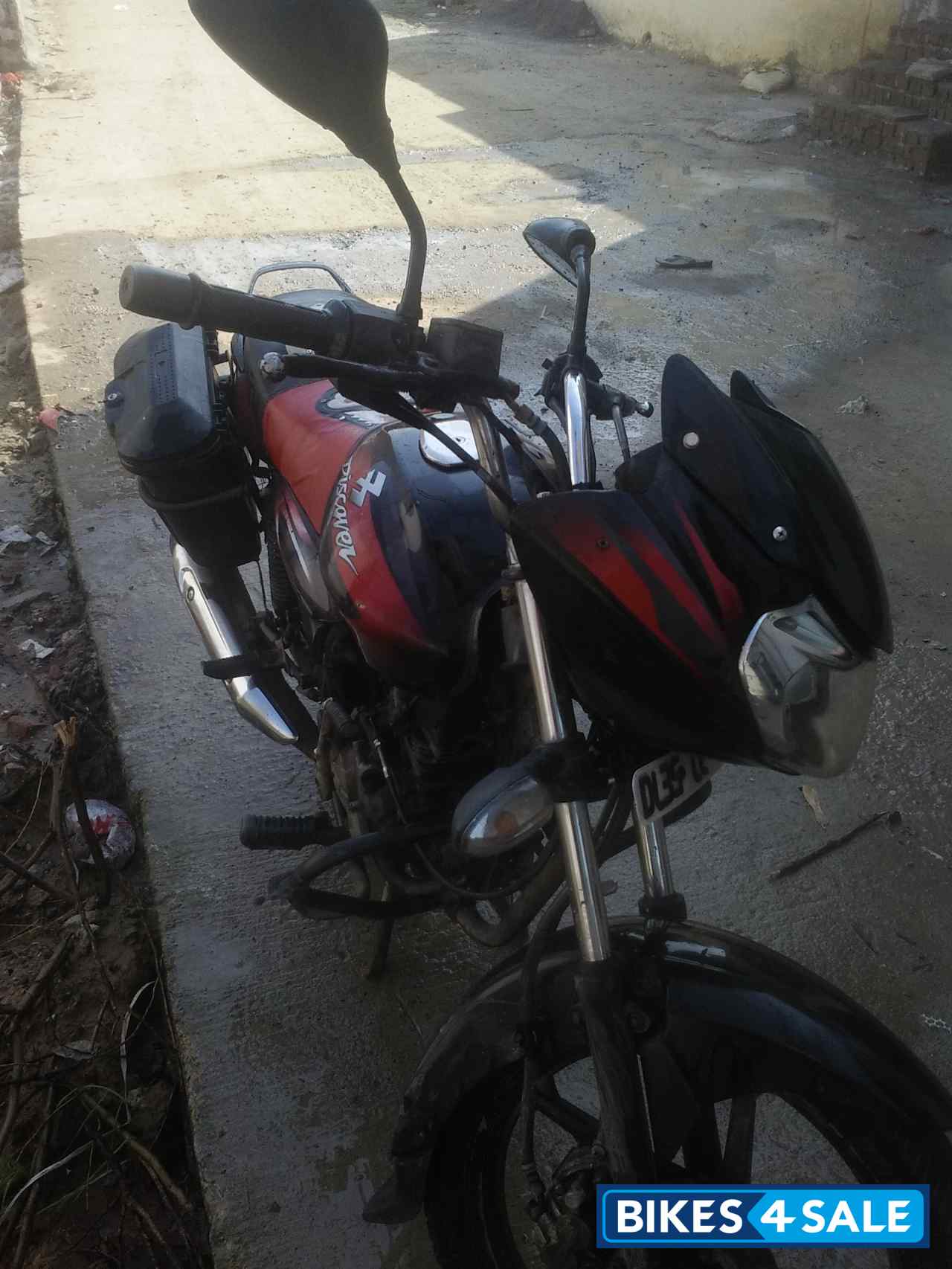 Bajaj Discover 125