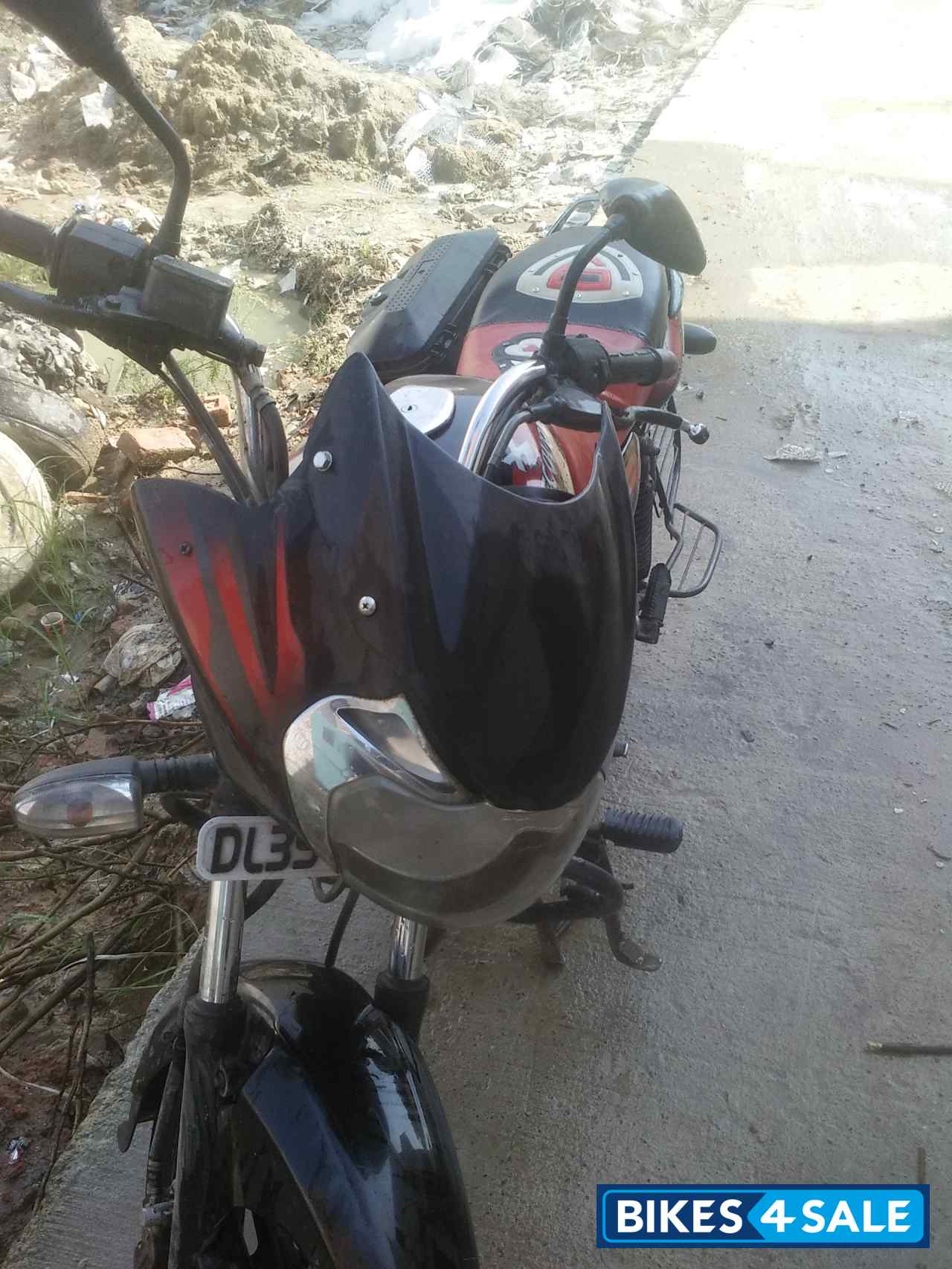 Bajaj Discover 125