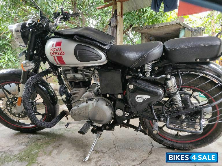 Royal Enfield Classic 350 Dual Channel BS6