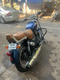 Blue Royal Enfield Thunderbird 350