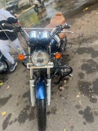 Blue Royal Enfield Thunderbird 350