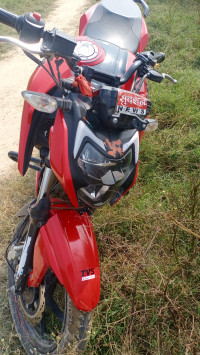 Red TVS Apache RTR 160 4V BS6