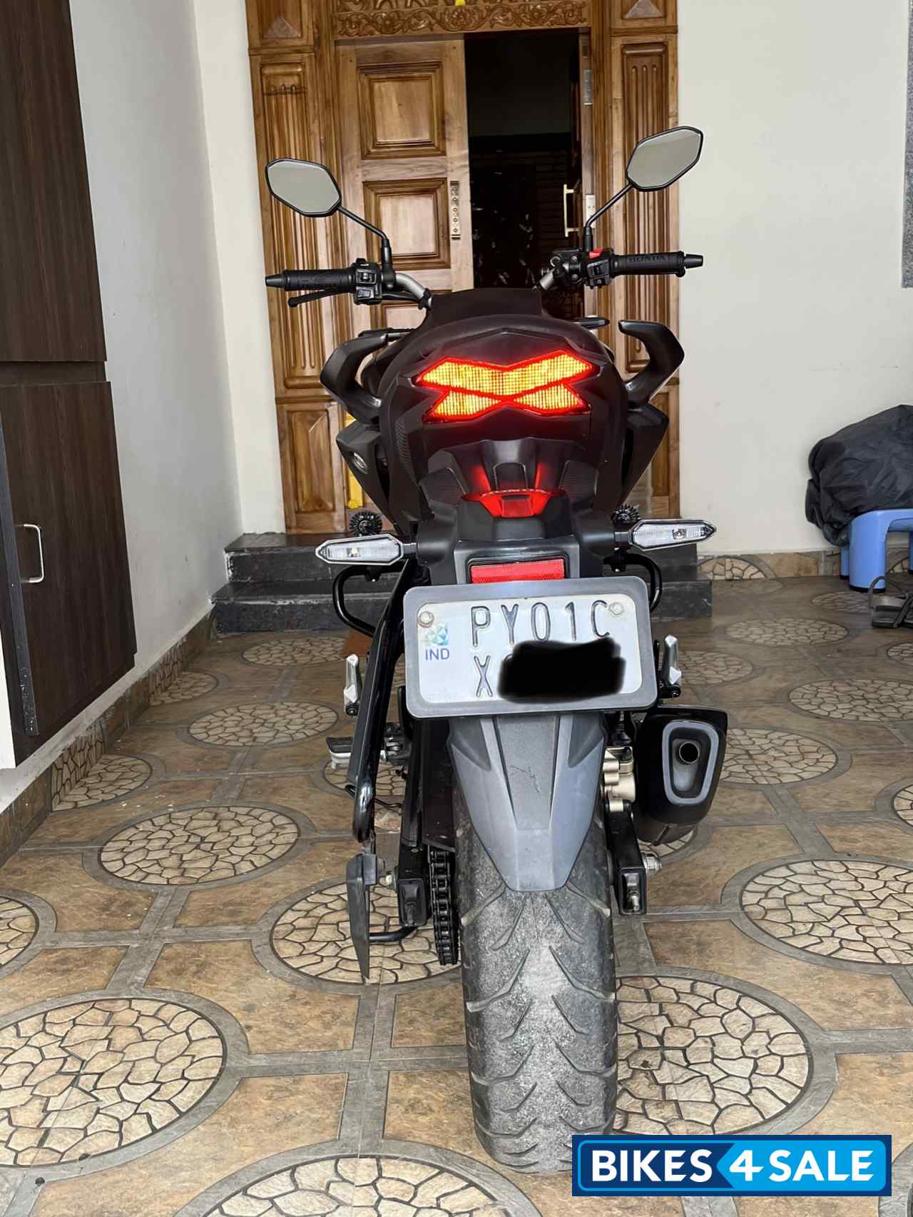 Matte Grey Honda Hornet 2.0