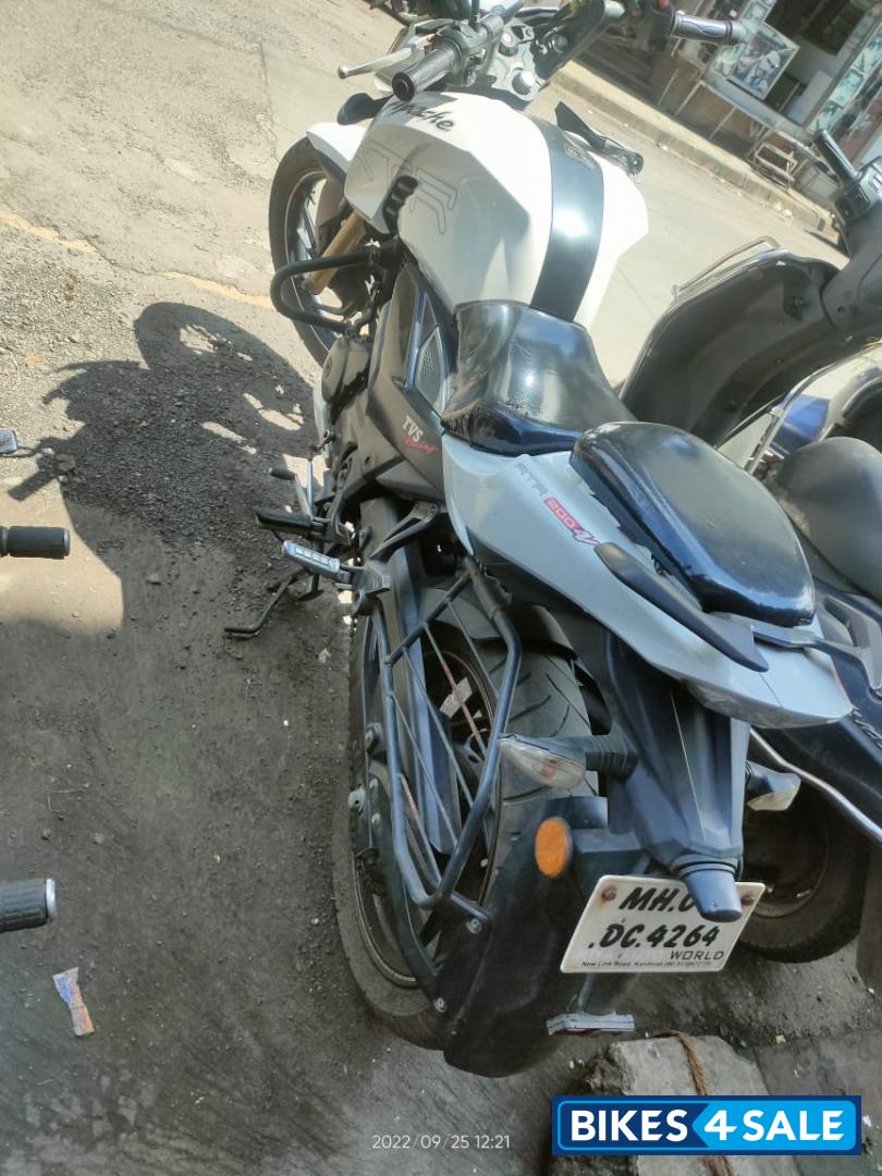 TVS Apache RTR 200 4V ABS