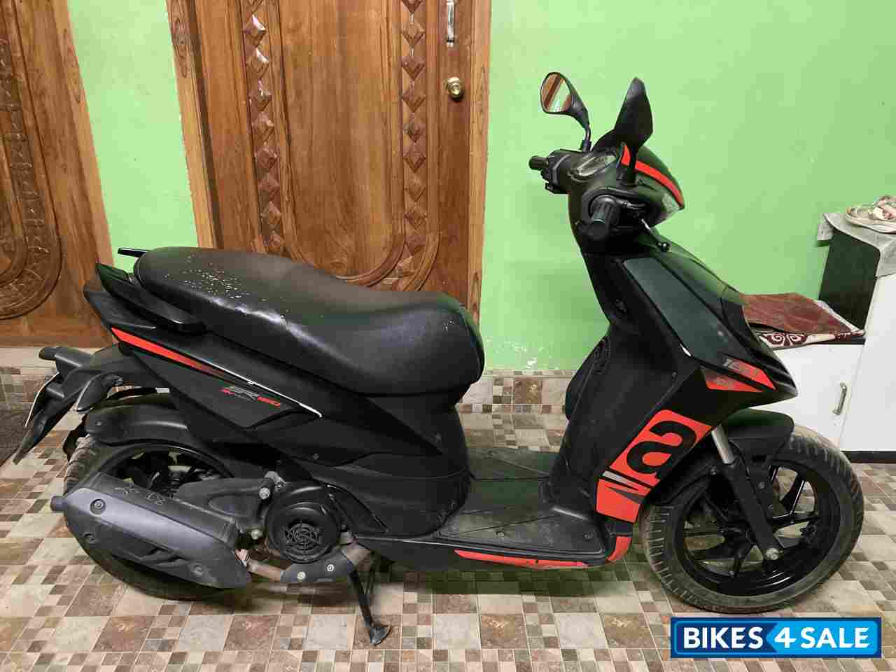 Aprilia SR 160 Std ABS Aprilia SR 160 Std ABS