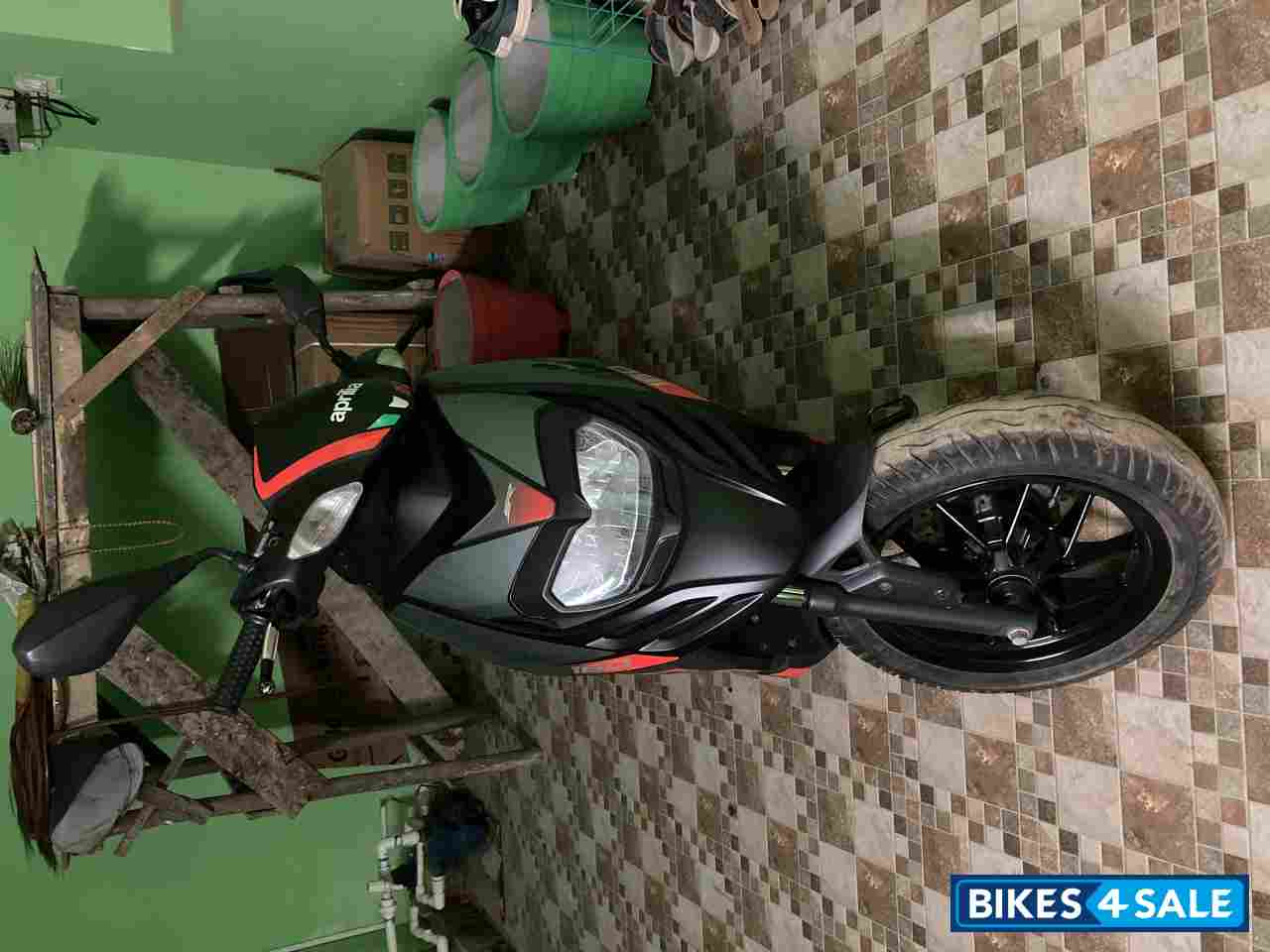 Aprilia SR 160 Std ABS