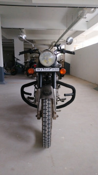 Silver Royal Enfield Classic 350 BS VI
